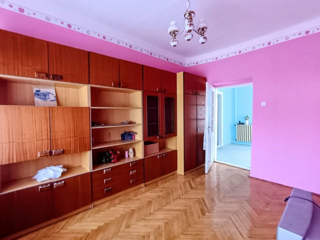 Eladó családi ház, Karácsondon 23.9 M Ft, 3 szobás