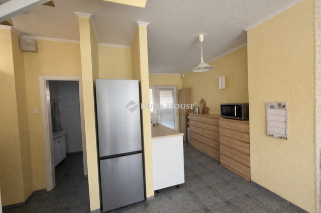 Eladó családi ház, Felsőpakonyban 78.8 M Ft, 4 szobás