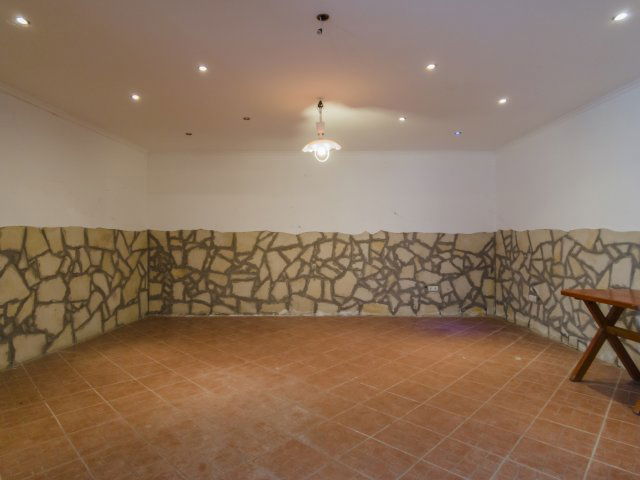 Eladó családi ház, Kurdon 13.25 M Ft, 3 szobás