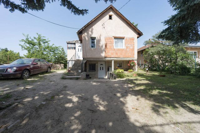 Eladó családi ház, Gödön 45.9 M Ft, 1+2 szobás
