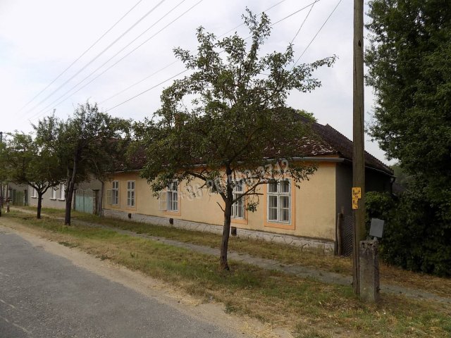 Eladó családi ház, Nagydémen 17.5 M Ft, 3 szobás