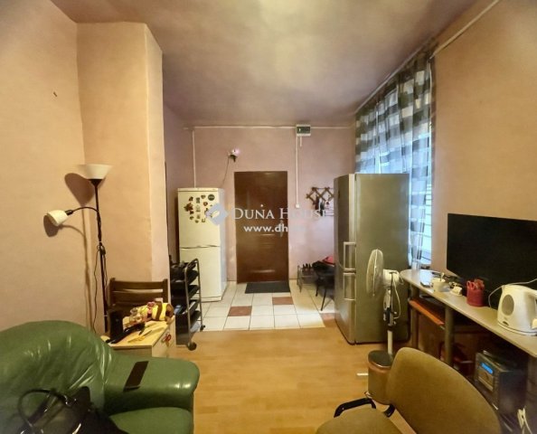 Eladó családi ház, Budapesten, XVIII. kerületben 105 M Ft