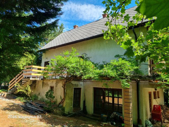 Eladó családi ház, Balatonkenesén 76 M Ft, 3 szobás