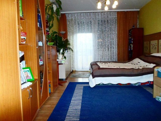 Eladó panellakás, Budapesten, XV. kerületben, Páskomliget utcában