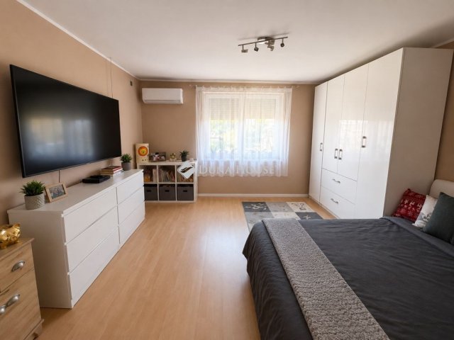 Eladó családi ház, Enesén 45.99 M Ft, 1 szobás