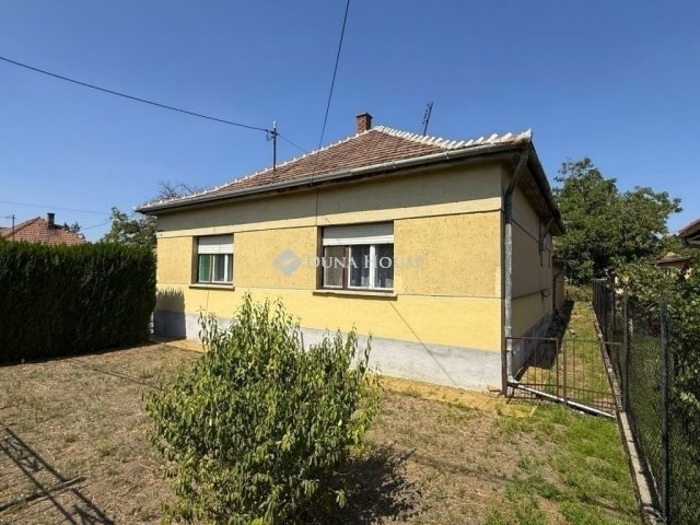 Eladó családi ház, Budapesten, XVII. kerületben 95 M Ft