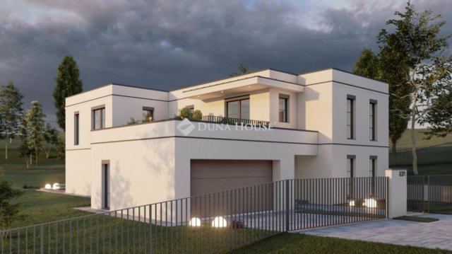 Eladó családi ház, Veszprémben 190.5 M Ft, 5 szobás