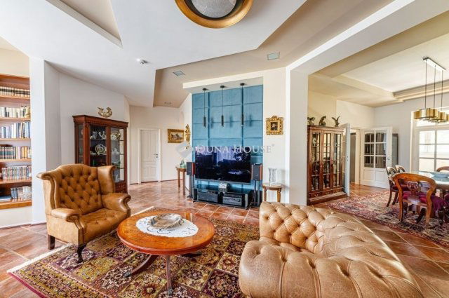 Eladó ikerház, Budapesten, XI. kerületben 850 M Ft, 8 szobás