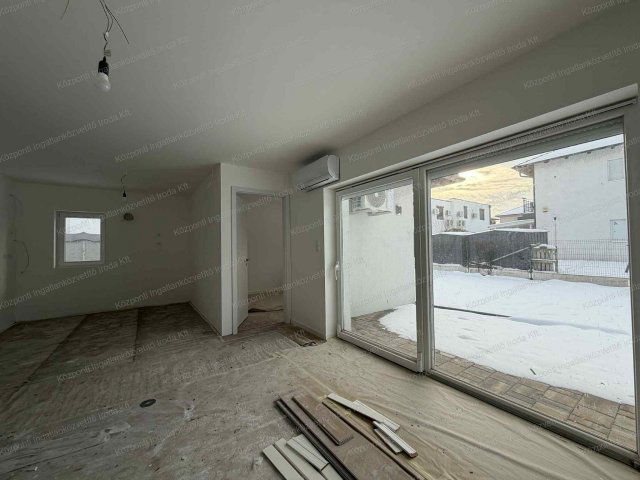 Eladó családi ház, Siófokon 159.9 M Ft, 5 szobás