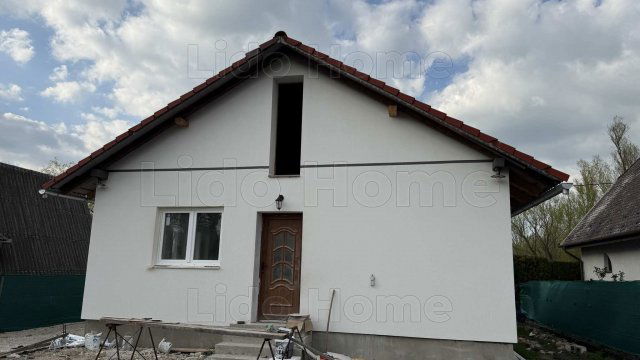 Eladó nyaraló, Balatonmáriafürdőn 105 M Ft, 7 szobás