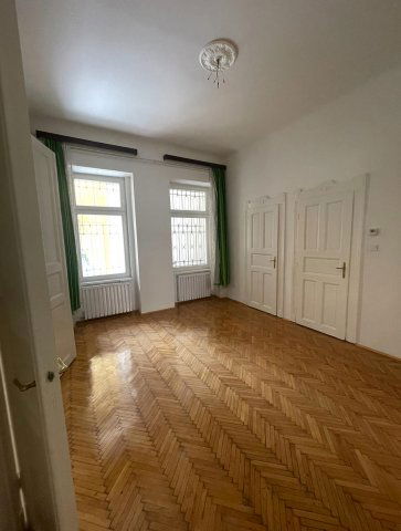 Eladó téglalakás, Budapesten, XIV. kerületben, Ilka utcában
