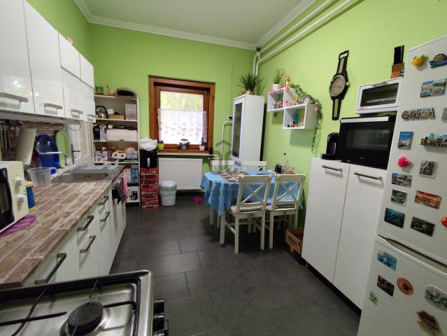 Eladó családi ház, Kecskeméten 76.9 M Ft, 5 szobás