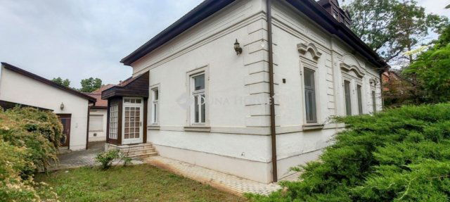 Eladó családi ház, Kecskeméten 149.9 M Ft, 6 szobás