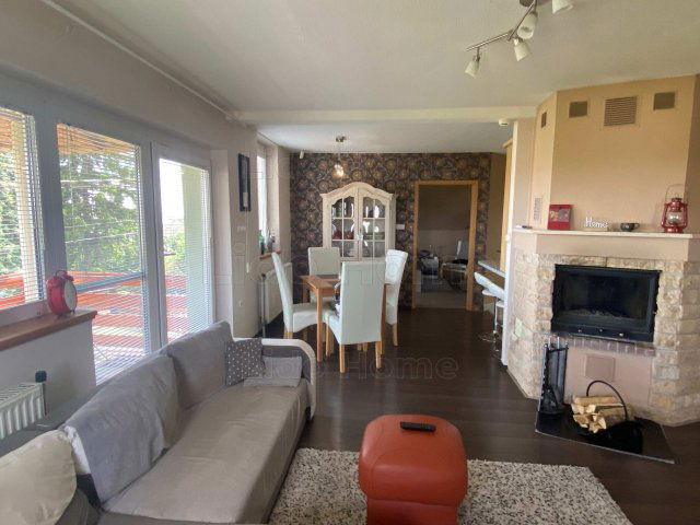 Eladó családi ház, Zalakaroson 105 M Ft, 6 szobás