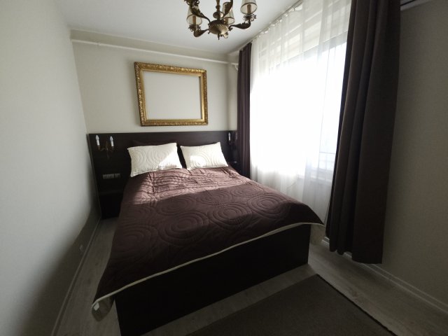 Eladó panellakás, Budapesten, III. kerületben 99.7 M Ft