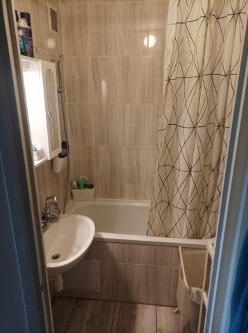 Eladó panellakás, Tiszaújvárosban 27.9 M Ft, 2 szobás