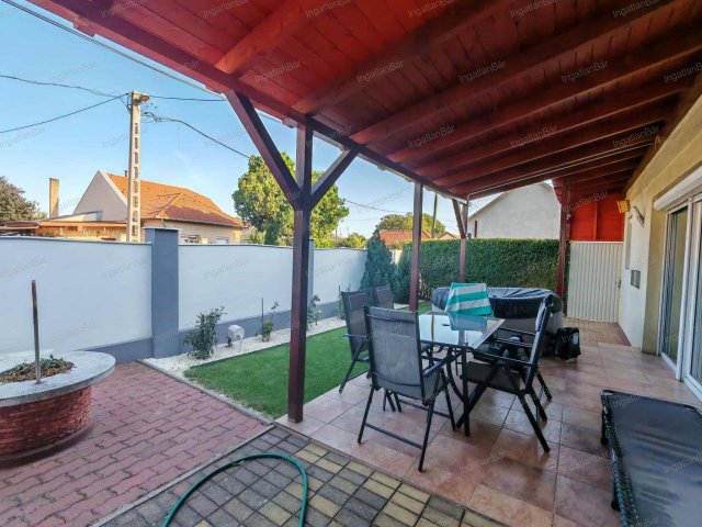 Eladó családi ház, Nyíregyházán 74.999 M Ft, 4 szobás