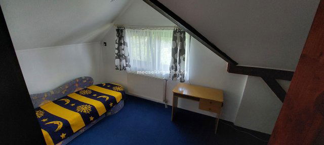 Kiadó családi ház, albérlet, Pécsett, Damjanich utcában