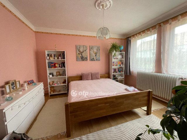 Eladó családi ház, Ságváron 65 M Ft, 3 szobás