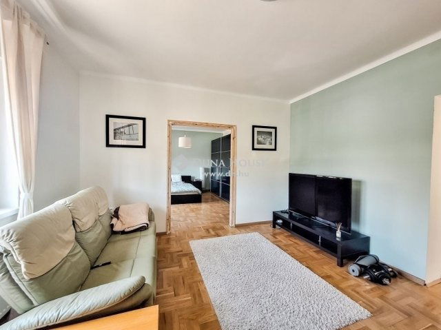 Eladó családi ház, Vecsésen 78 M Ft, 3 szobás
