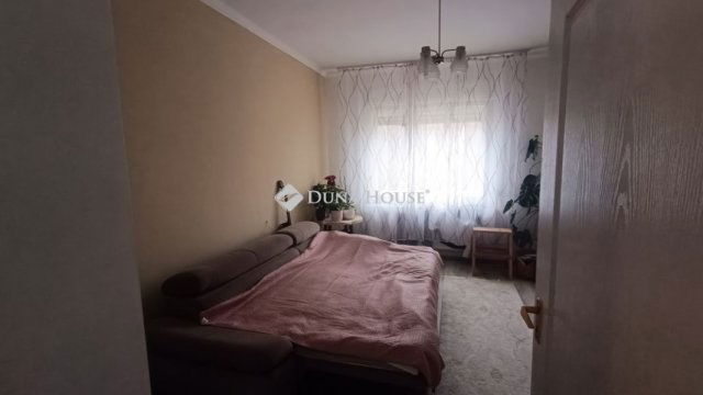 Eladó családi ház, Sülysápon 79.9 M Ft, 5 szobás