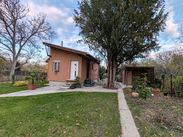 Eladó családi ház, Vámosszabadin 44 M Ft, 2 szobás