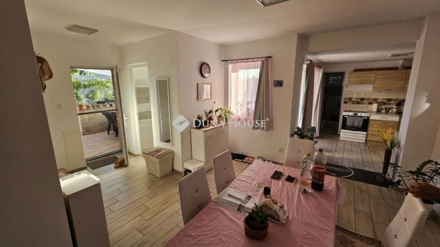Eladó családi ház, Pusztaszabolcson 44.9 M Ft, 2 szobás