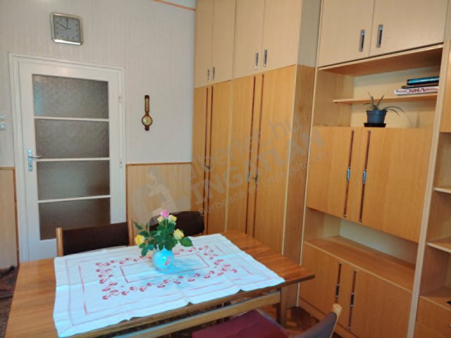 Kiadó sorház, albérlet, Budapesten, X. kerületben, Vika közben