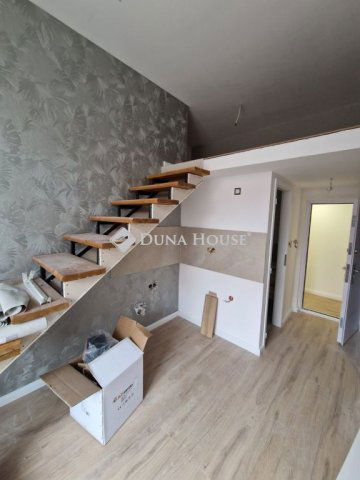 Eladó téglalakás, Budapesten, IX. kerületben 33.9 M Ft, 1 szobás