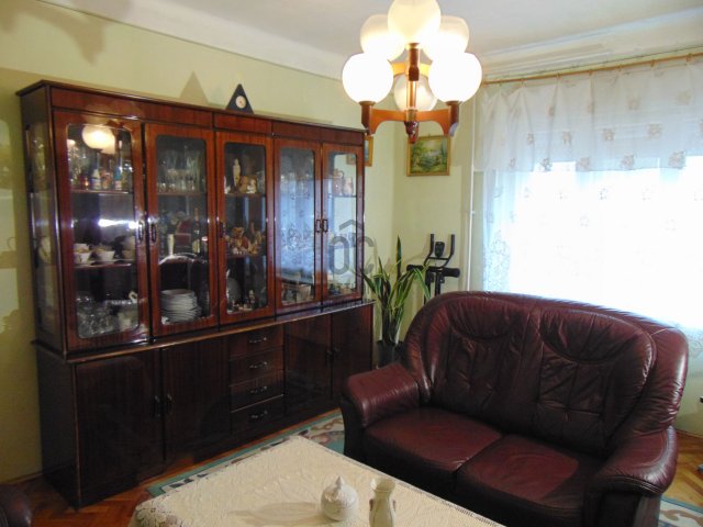 Eladó családi ház, Egerben 43 M Ft, 3 szobás