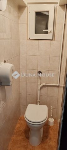 Eladó téglalakás, Kecskeméten 69.9 M Ft, 3 szobás