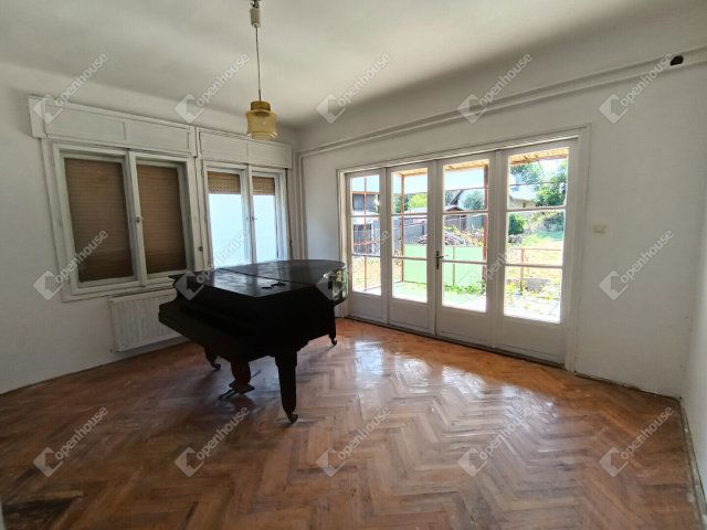 Eladó családi ház, Csokonyavisontán 21.8 M Ft, 5 szobás