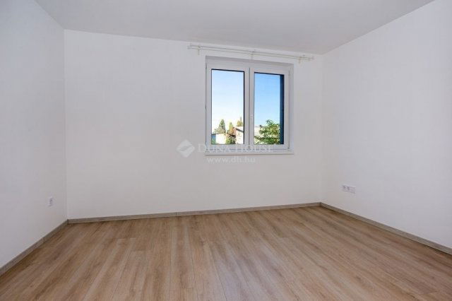 Eladó téglalakás, Budapesten, XIX. kerületben 89.9 M Ft