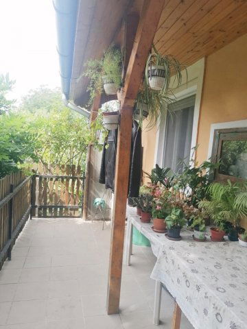 Eladó családi ház, Debrecenben 75.9 M Ft, 4 szobás