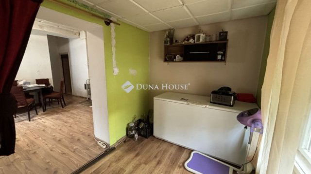 Eladó ikerház, Zircen 47 M Ft, 3 szobás / költözzbe.hu