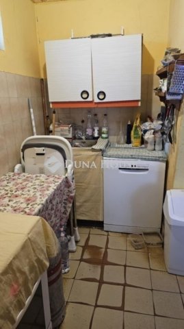 Eladó családi ház, Ócsán 40 M Ft, 2 szobás