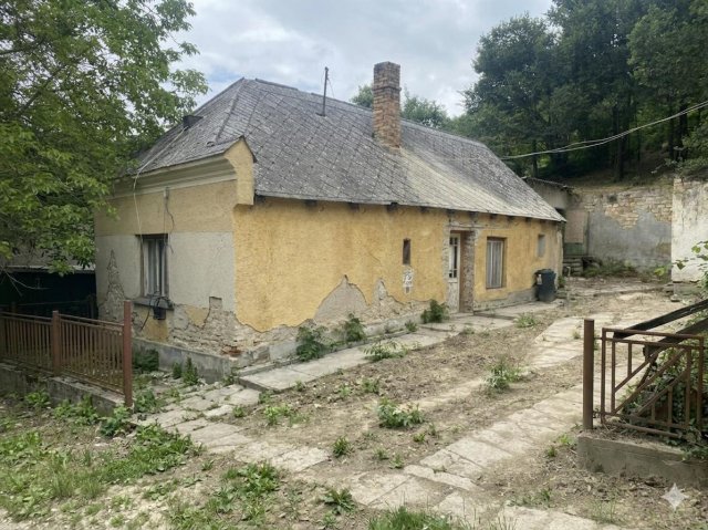 Eladó családi ház, Dunaszentmiklóson 22 M Ft, 1+1 szobás