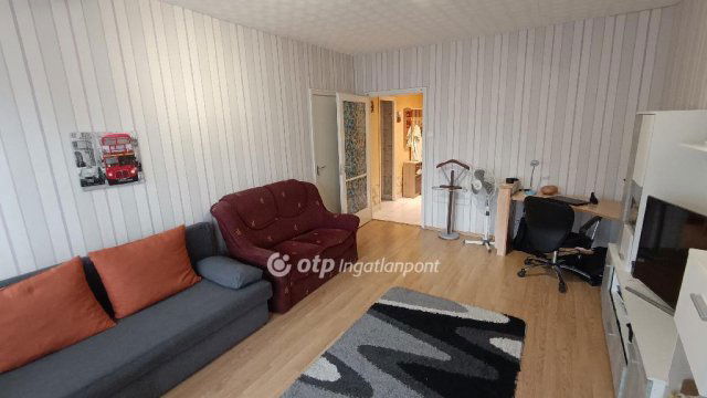 Eladó panellakás, Budapesten, VIII. kerületben 61.999 M Ft