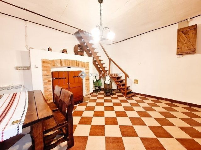 Eladó mezogazdasagi ingatlan, Monoron 9.9 M Ft