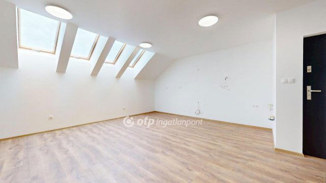 Eladó téglalakás, Nyíregyházán 39 M Ft, 1+1 szobás
