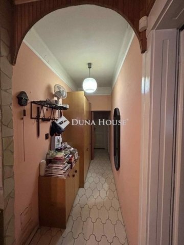 Eladó családi ház, Vecsésen 86.9 M Ft, 4 szobás