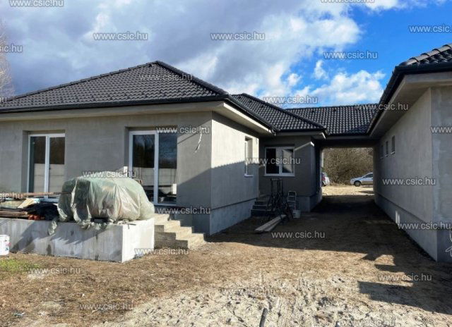 Eladó ikerház, Erdőkertesen 104.9 M Ft, 5 szobás