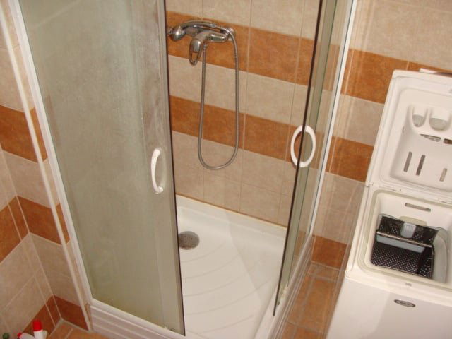 Kiadó téglalakás, albérlet, Pécsett, Jókai téren, 2 szobás