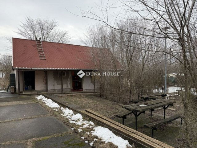 Eladó családi ház, Isaszegen 47.5 M Ft, 2 szobás