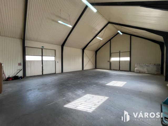 Eladó ipari ingatlan, Debrecenben 150 M Ft, 2 szobás