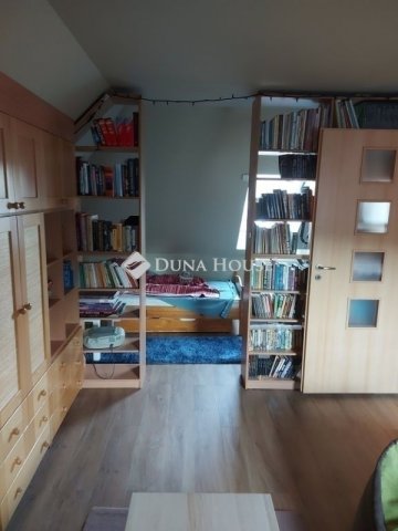 Eladó téglalakás, Budaörsön 119 M Ft, 4 szobás