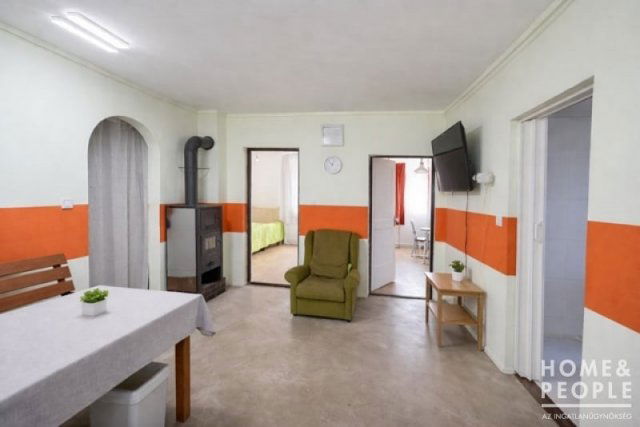 Eladó családi ház, Sándorfalván 45 M Ft, 2+1 szobás