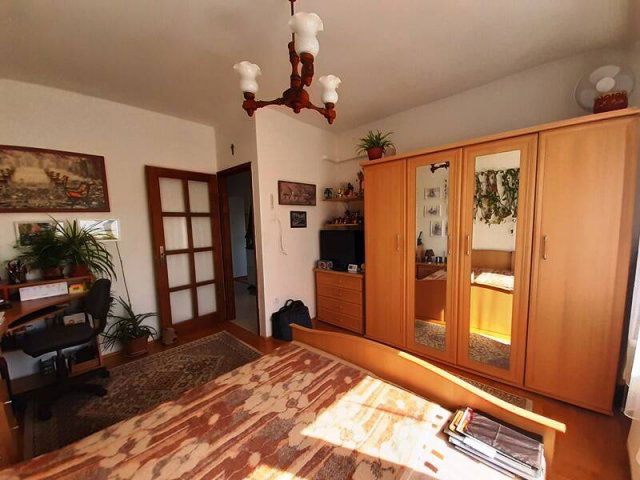 Eladó téglalakás, Budapesten, XVI. kerületben 138 M Ft, 4 szobás