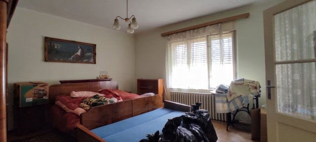 Eladó családi ház, Taron 23.8 M Ft, 3 szobás