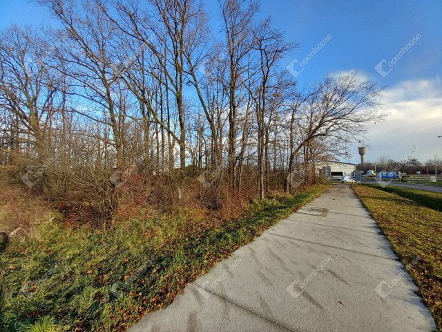 Eladó ipari ingatlan, Szolnokon 54.9 M Ft / költözzbe.hu